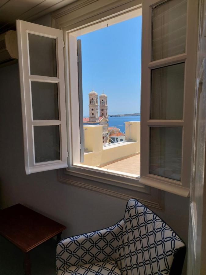 Hermes Penthouse Ermoupoli Buitenkant foto