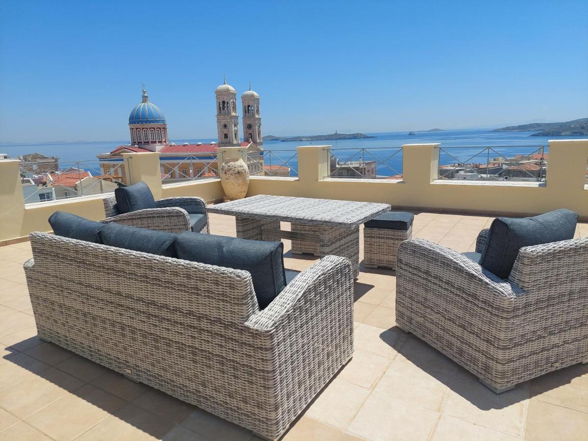 Hermes Penthouse Ermoupoli Buitenkant foto