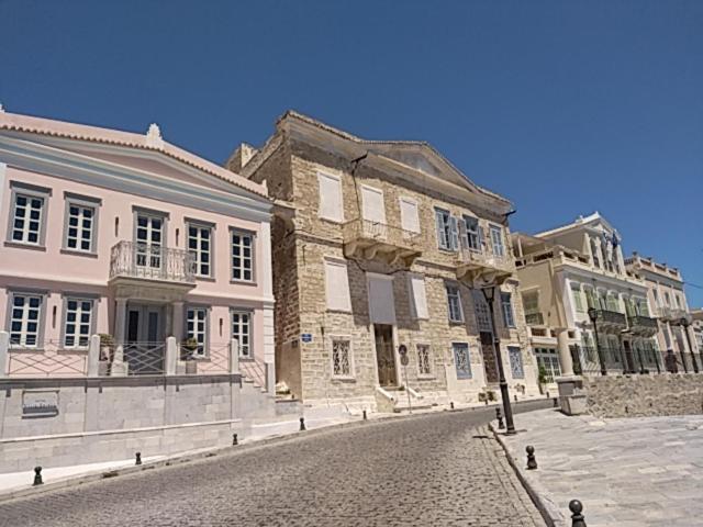 Hermes Penthouse Ermoupoli Buitenkant foto